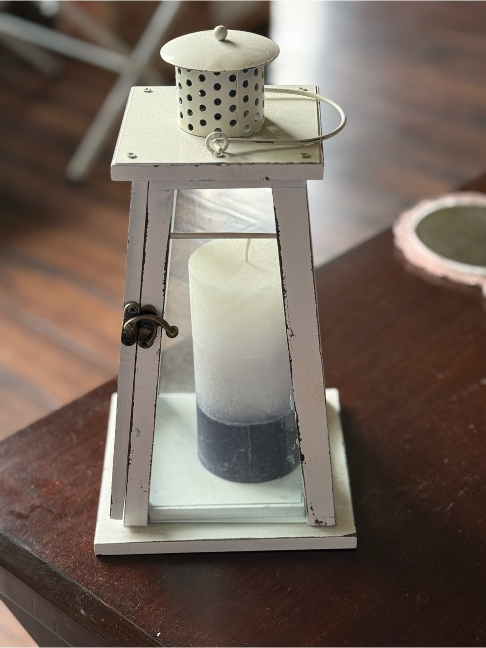 Distressed White Wooden Lantern with Two-Tone Candle - Rustic Accent